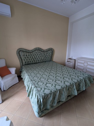 Letto matrimoniale classico